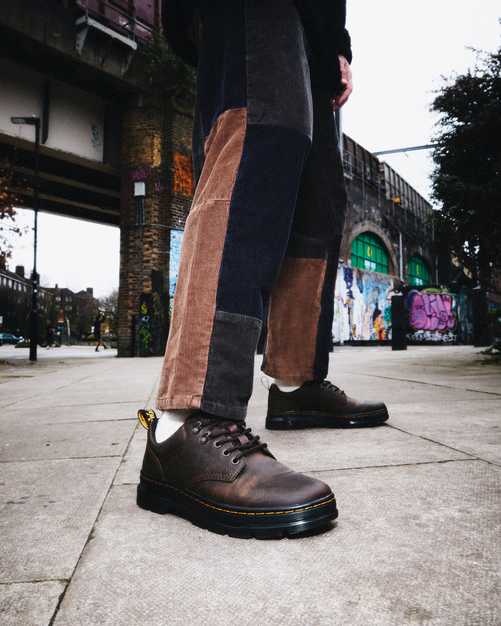 Reeder Crazy Horse