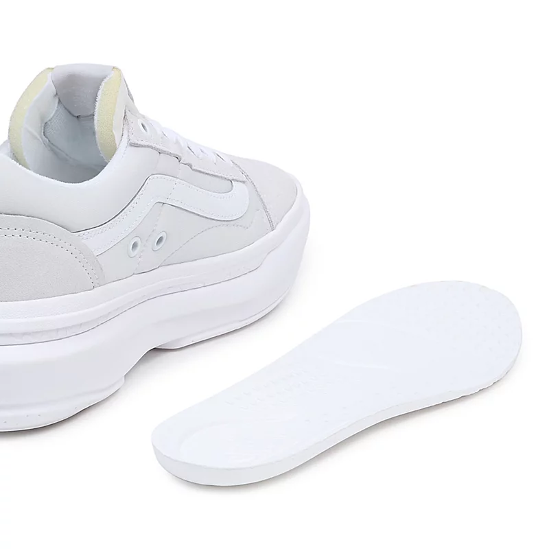 ComfyCush Overt Old Skool