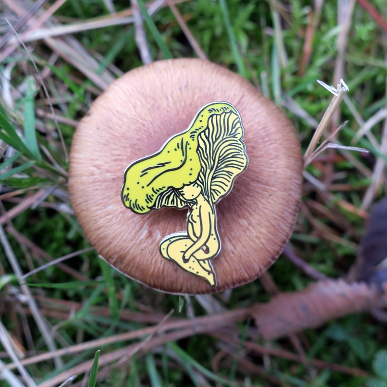 Chanterelle Girl Pin