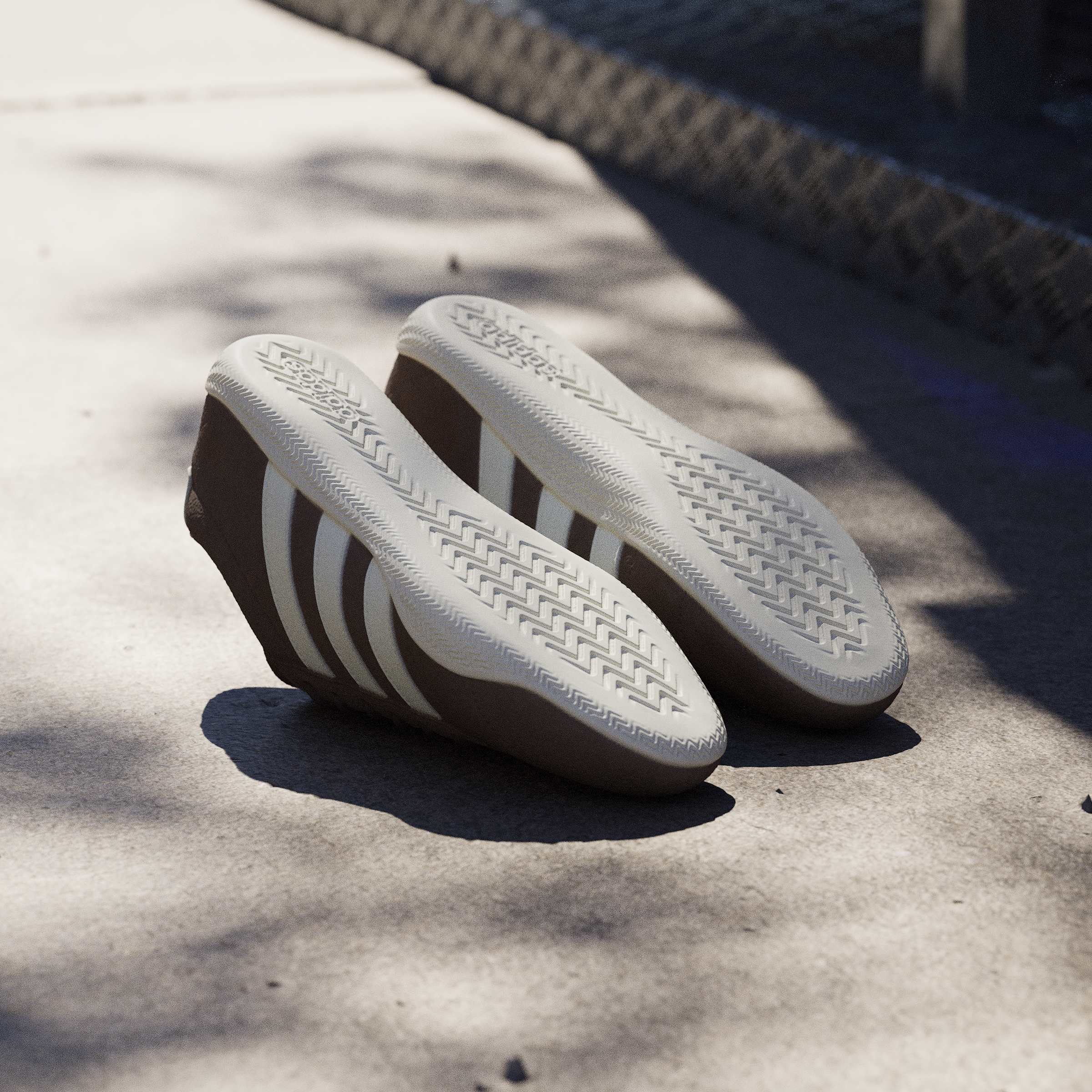 Women's Grand Court Lo