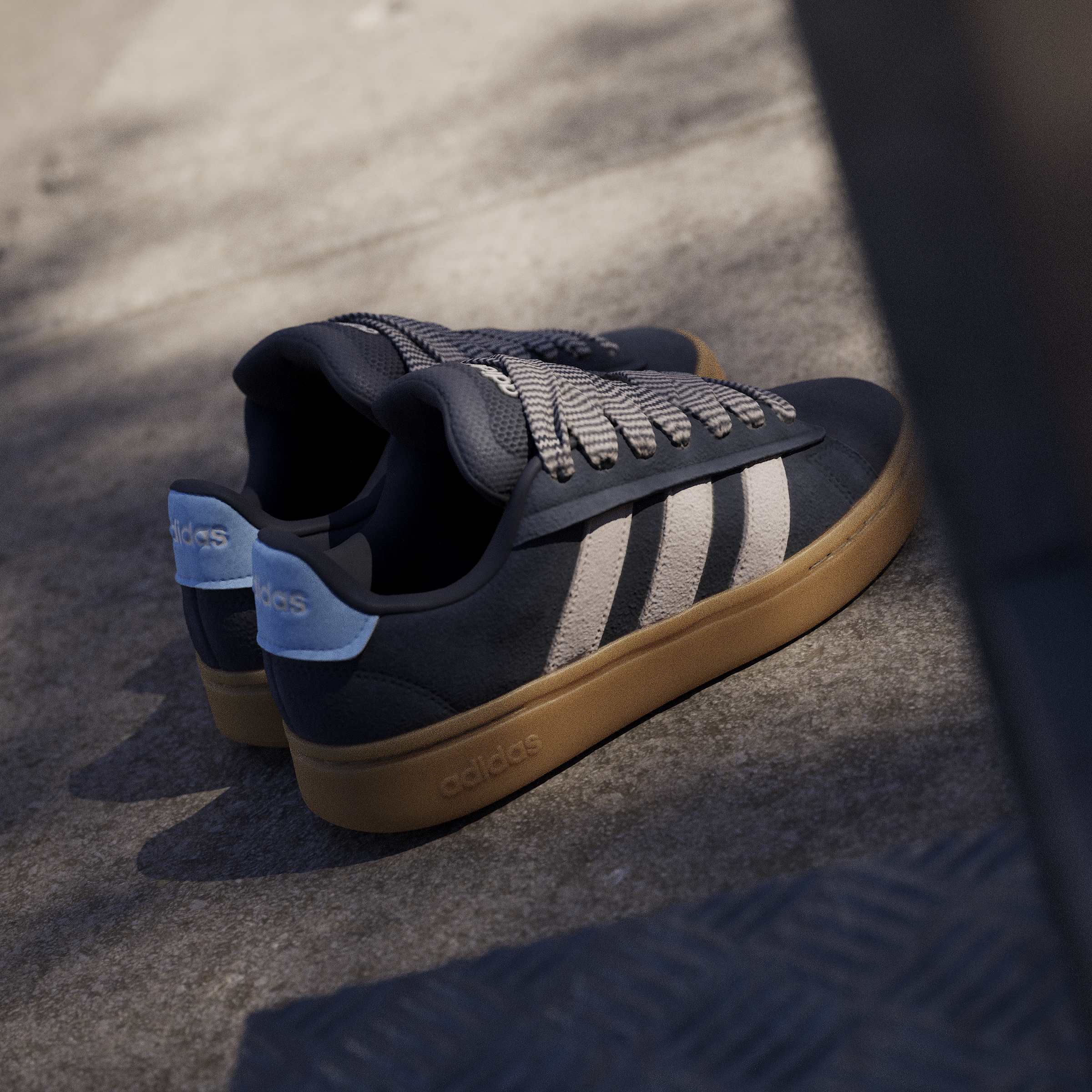 Women's Grand Court Alpha 00s